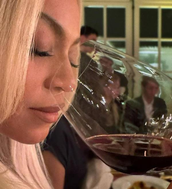 Beyoncé shared pictures of her enjoying the wine with friends. Credit: Instagram/@beyo<em></em>nce 