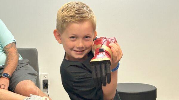 Boy, five, born without hand becomes world’s youngest to get bio<em></em>nic Hero Arm