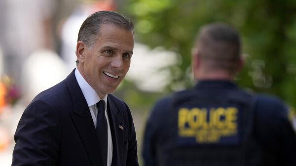 Hunter Biden arrives at court for final hearing before gun trial